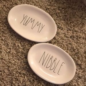 Rae Dunn Yummy and Nibble ovals!